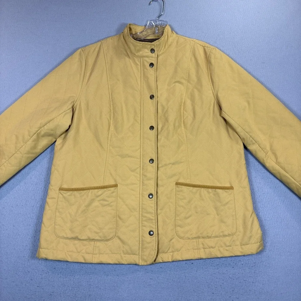 Orvis Jacket Womens XLarge Tan Quilted Snap‎ Front Cotton Lined Casual Insulated
